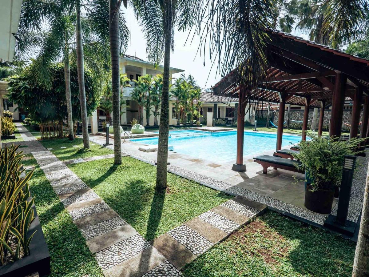 Sunrise Resort Batukaras Exterior photo