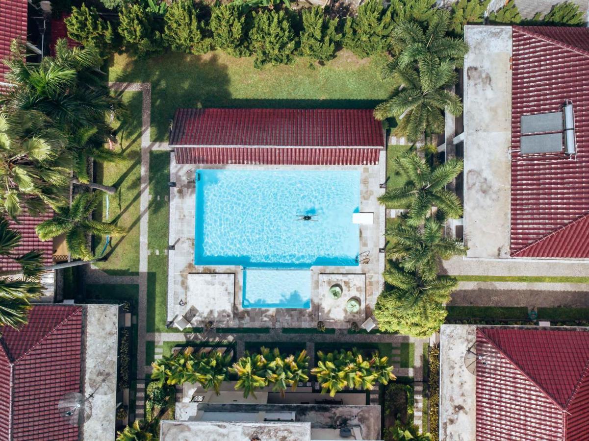 Sunrise Resort Batukaras Exterior photo